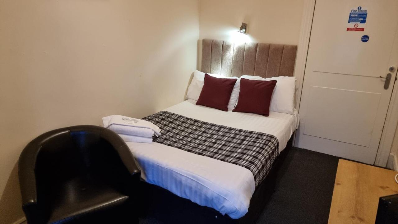 Hampton Court Guesthouse - City Centre Glasgow Buitenkant foto