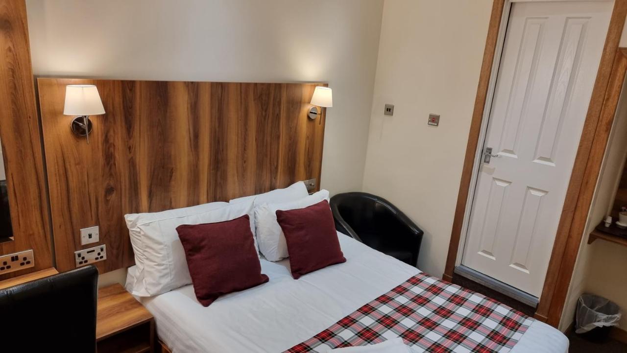 Hampton Court Guesthouse - City Centre Glasgow Buitenkant foto
