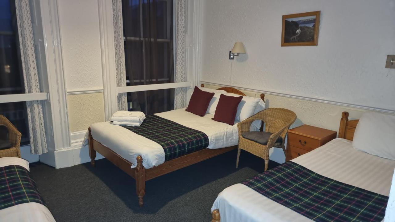 Hampton Court Guesthouse - City Centre Glasgow Buitenkant foto