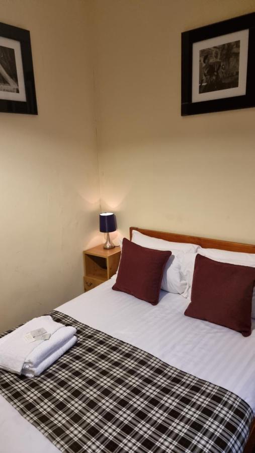 Hampton Court Guesthouse - City Centre Glasgow Buitenkant foto