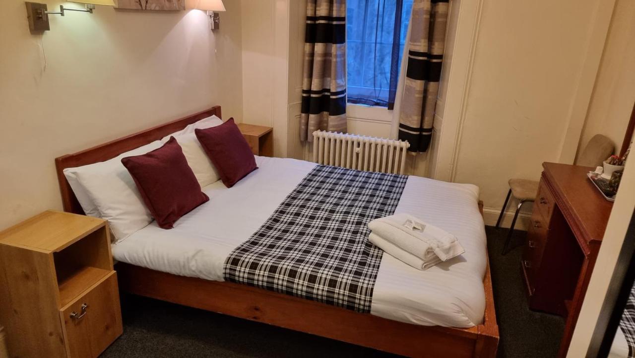 Hampton Court Guesthouse - City Centre Glasgow Buitenkant foto