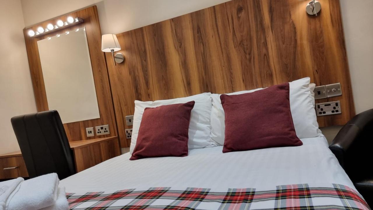 Hampton Court Guesthouse - City Centre Glasgow Buitenkant foto