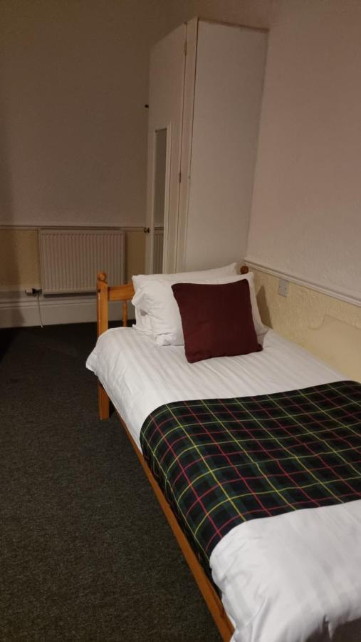 Hampton Court Guesthouse - City Centre Glasgow Buitenkant foto