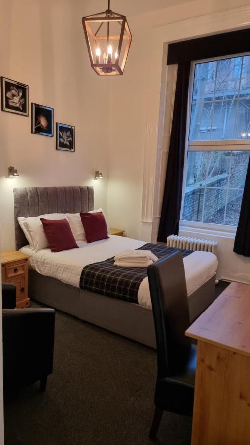 Hampton Court Guesthouse - City Centre Glasgow Buitenkant foto