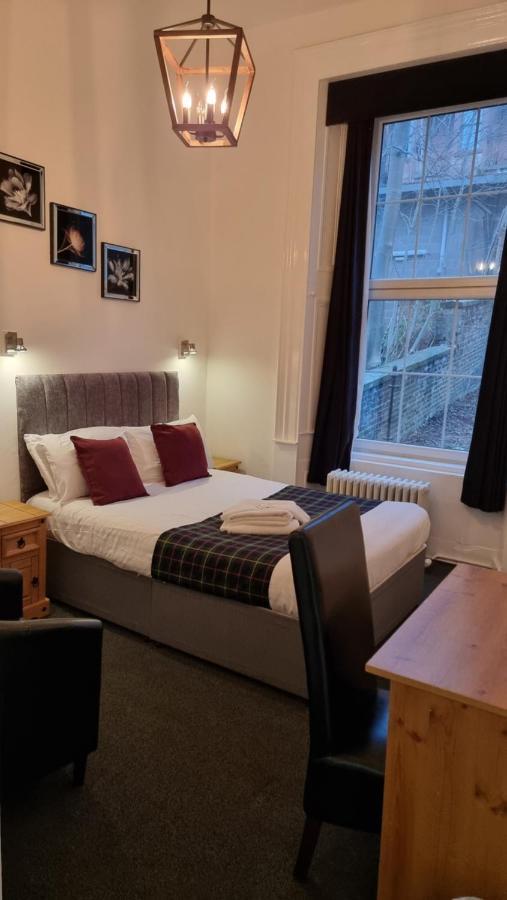 Hampton Court Guesthouse - City Centre Glasgow Buitenkant foto