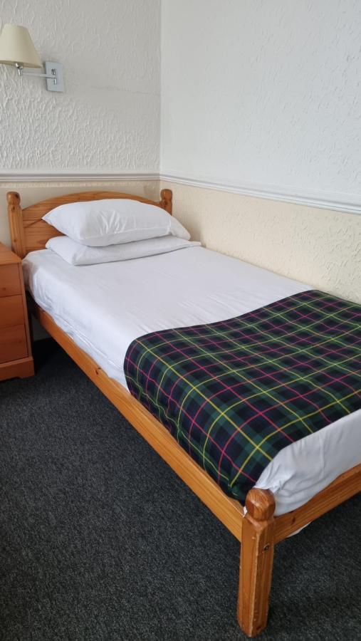 Hampton Court Guesthouse - City Centre Glasgow Buitenkant foto