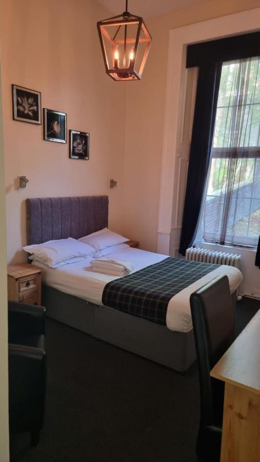 Hampton Court Guesthouse - City Centre Glasgow Buitenkant foto
