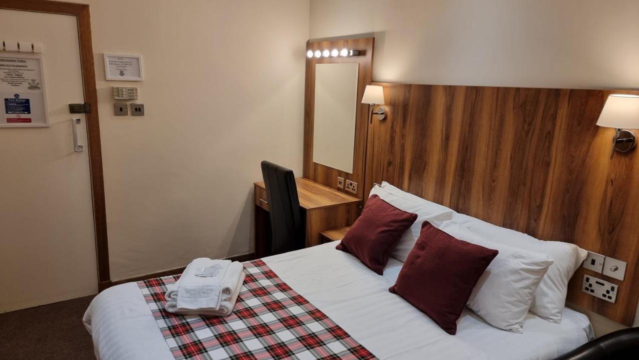 Hampton Court Guesthouse - City Centre Glasgow Buitenkant foto