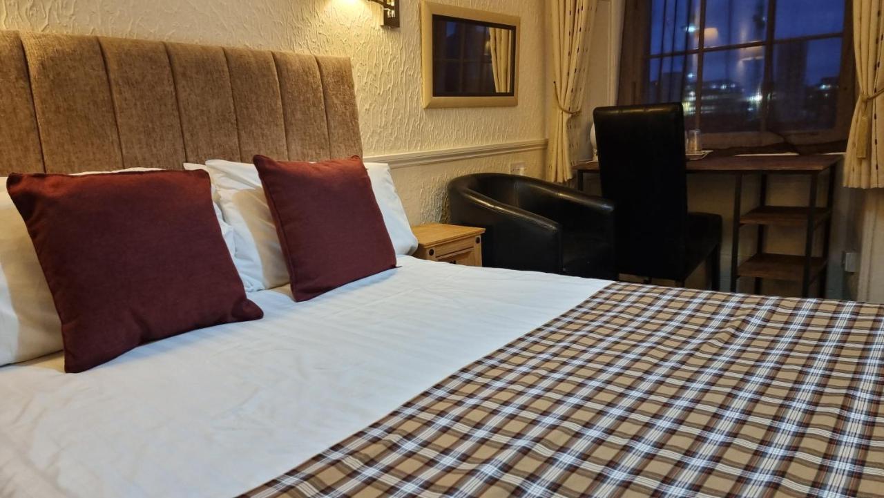 Hampton Court Guesthouse - City Centre Glasgow Buitenkant foto